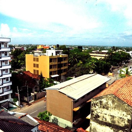Prestige Court Residencies Hotel Dehiwala-Mount Lavinia Luaran gambar
