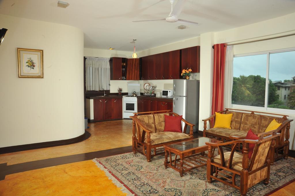 Prestige Court Residencies Hotel Dehiwala-Mount Lavinia Luaran gambar