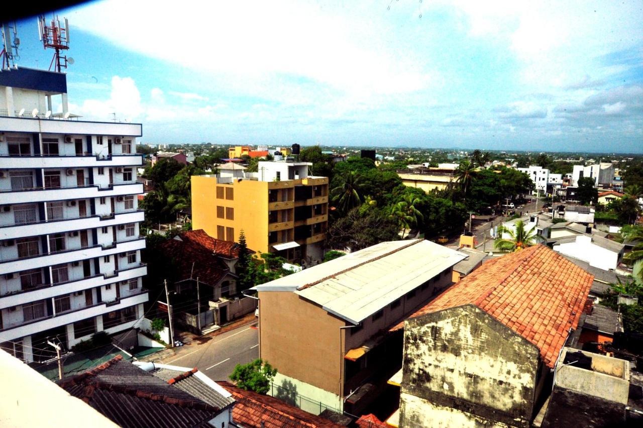 Prestige Court Residencies Hotel Dehiwala-Mount Lavinia Luaran gambar