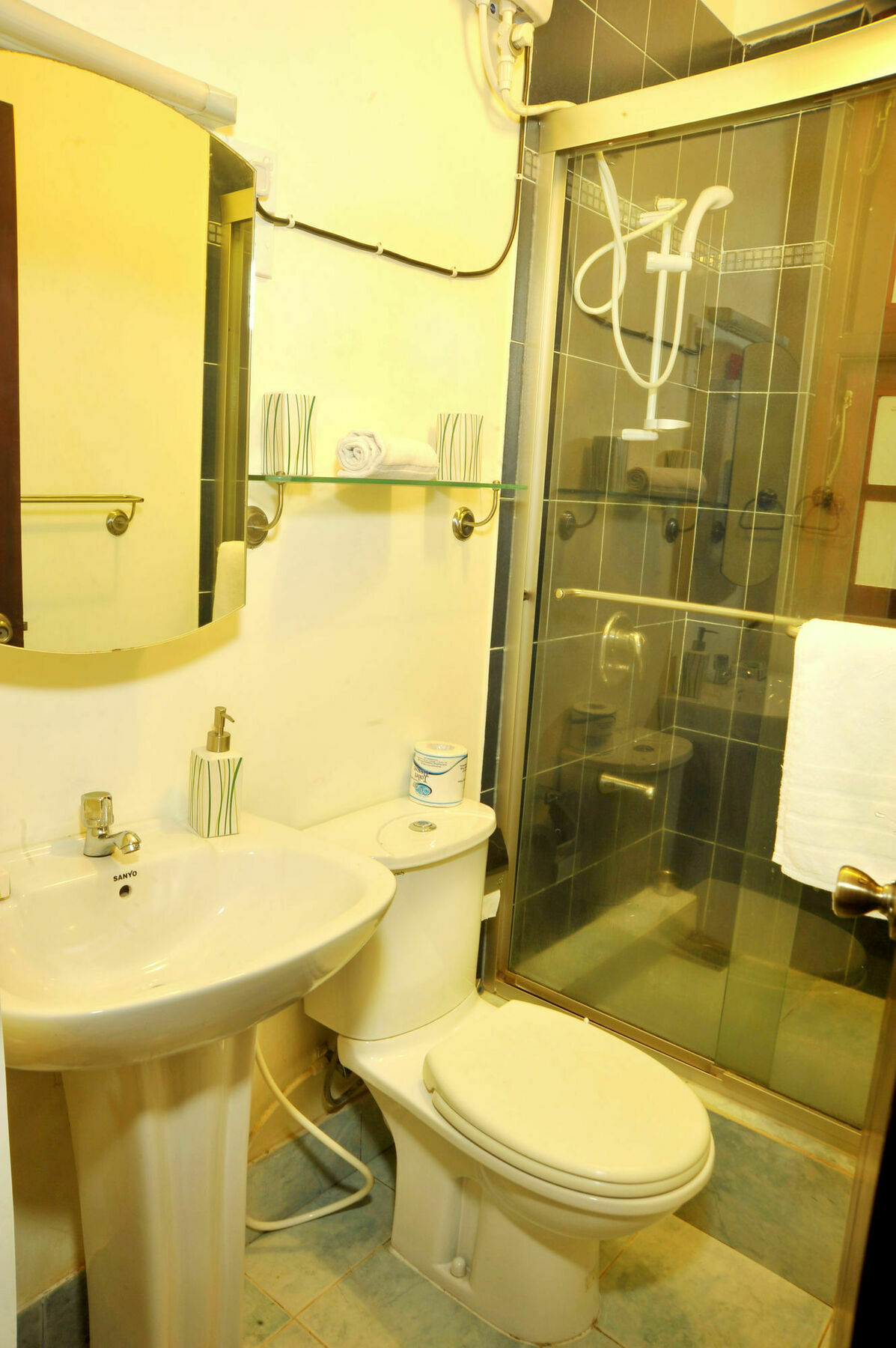 Prestige Court Residencies Hotel Dehiwala-Mount Lavinia Luaran gambar